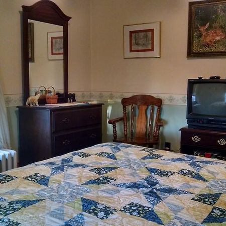 Fish & Loaves Bed And Breakfast Numidia Extérieur photo